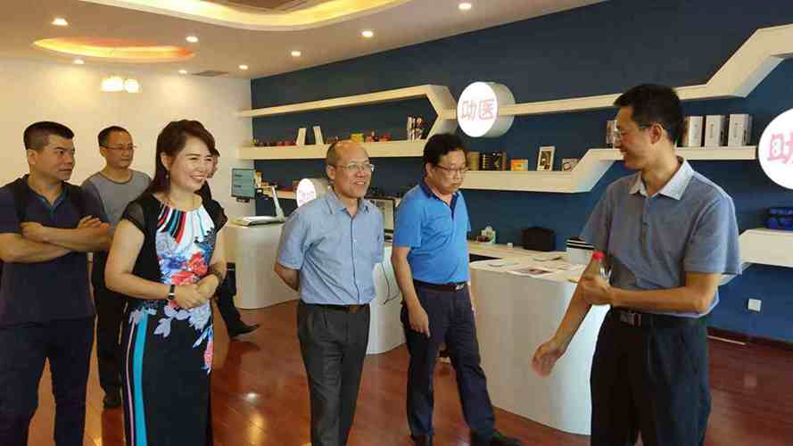 肖才伟副主任对中心养老服务综合体模式给予了充分肯定,并称赞这种